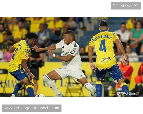 姆巴佩连续摆脱射门得分，巴黎领先